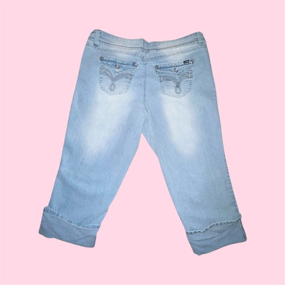 y2k capri jeans with embellished button flap back pockets
